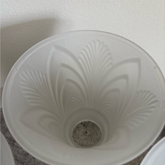 Elegant Frosted Glass Lamp Shades Set of 4 Bell Shaped Ceiling Fan Table Lamp - Picture 6 of 15